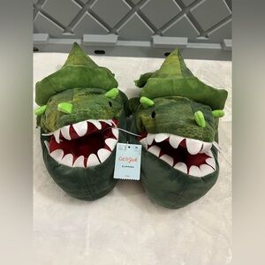 Slipper kids Cat & Jack Toddlers Slippers Dinosaur Plush Green Size XL 6/7